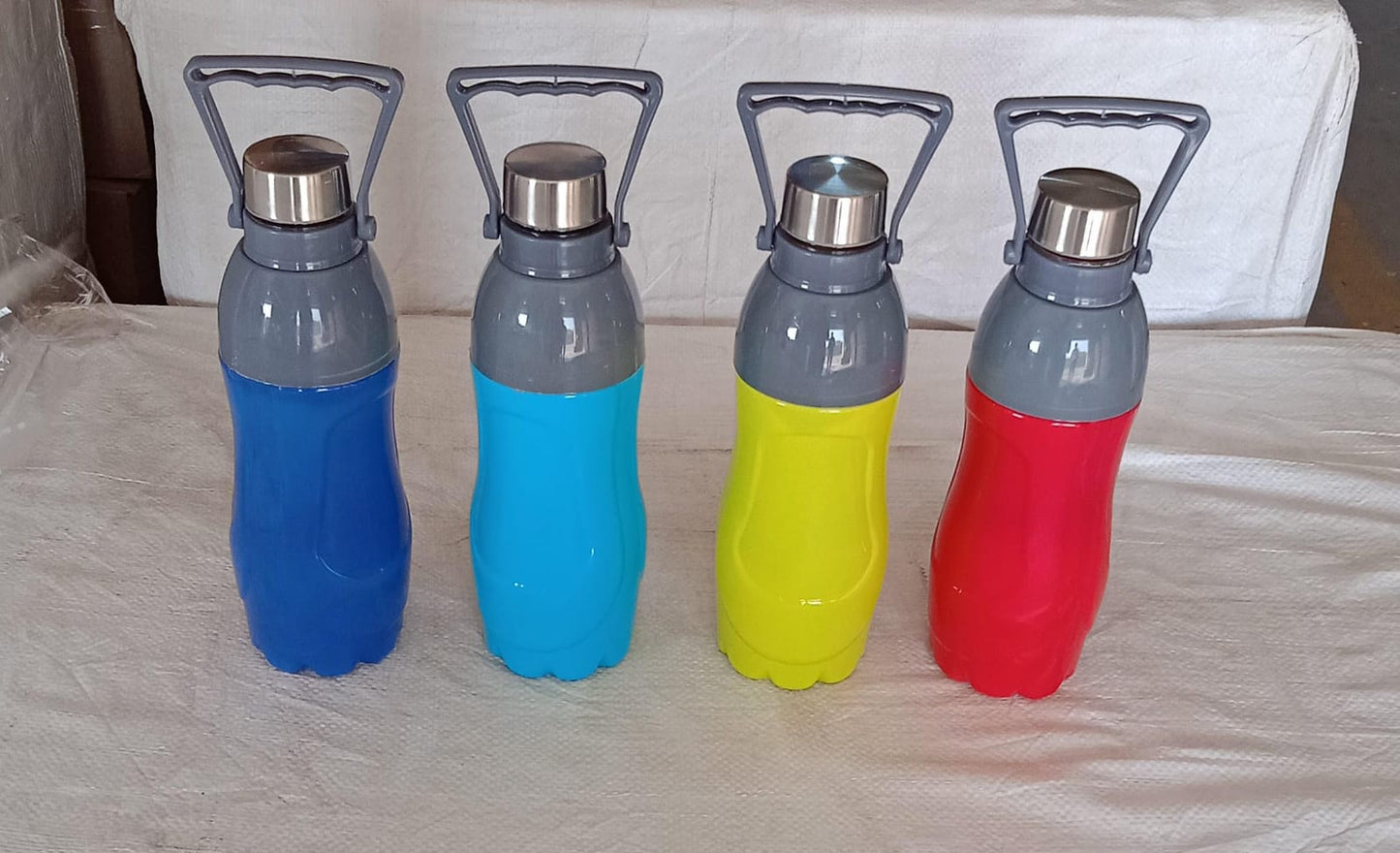 Plastic Sports Insulated Water Bottle with Handle Easy to Carry High Quality Water Bottle, BPA-Free & Leak-Proof! for Kids' School, For Fridge, Office, Sports, School, Gym, Yoga (1 Pc Mix Color)