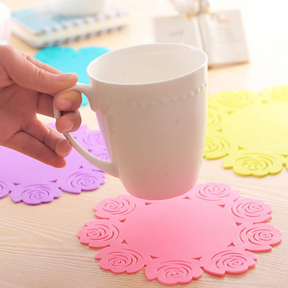 Kitchen Gadget Accessories Plate Cup Mat Rose, Simple Circular Coasters for Kitchen Cafe Restaurant, Place mats for Dining Table, Coasters, Tabletop Protection, Anti-Scald Easy to clean (1 Pc)